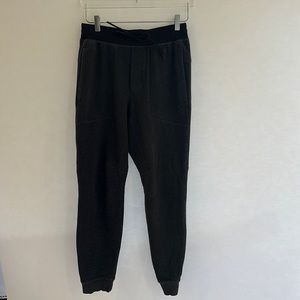 Lululemon At Ease Jogger Size small